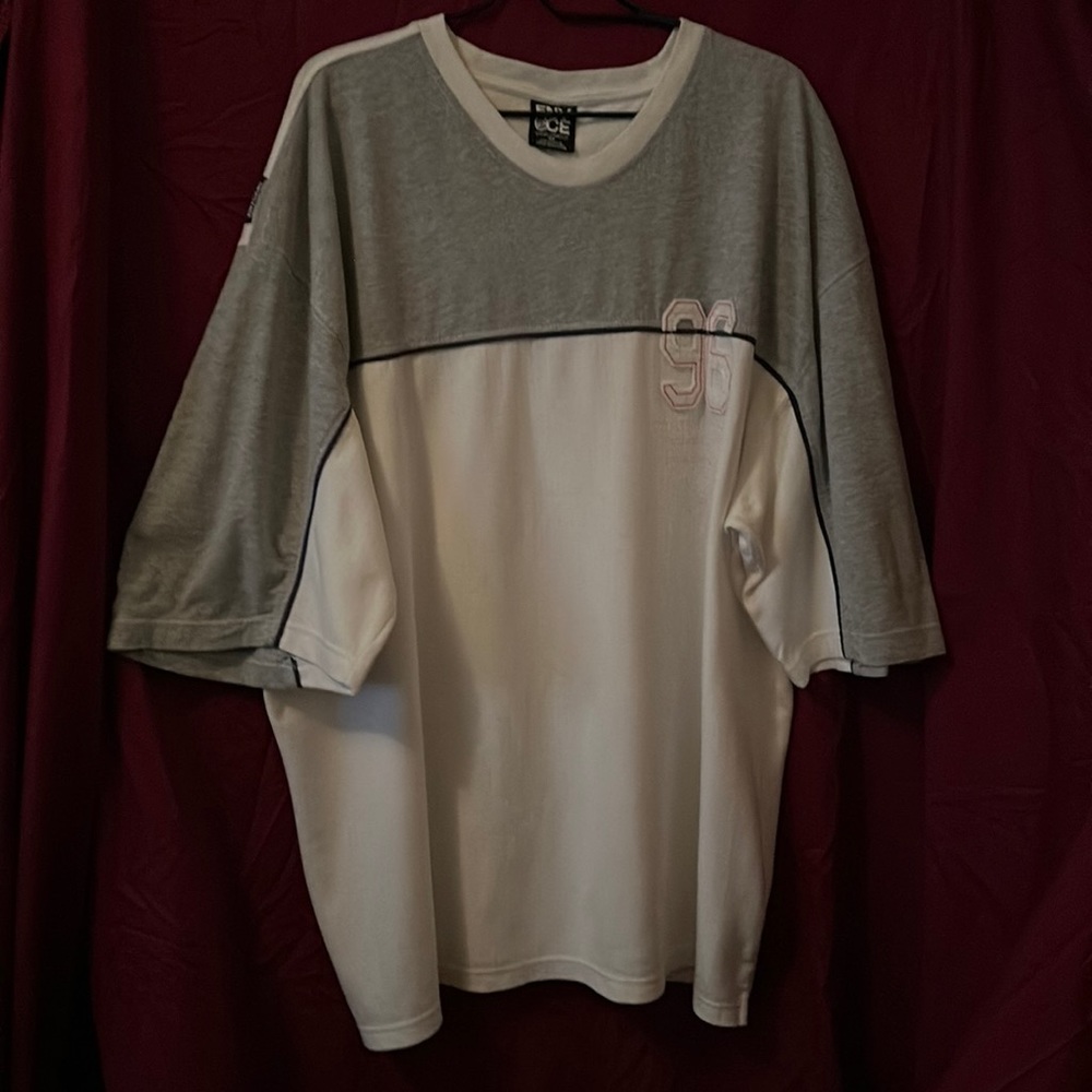 Enyce size 4X T-Shirt